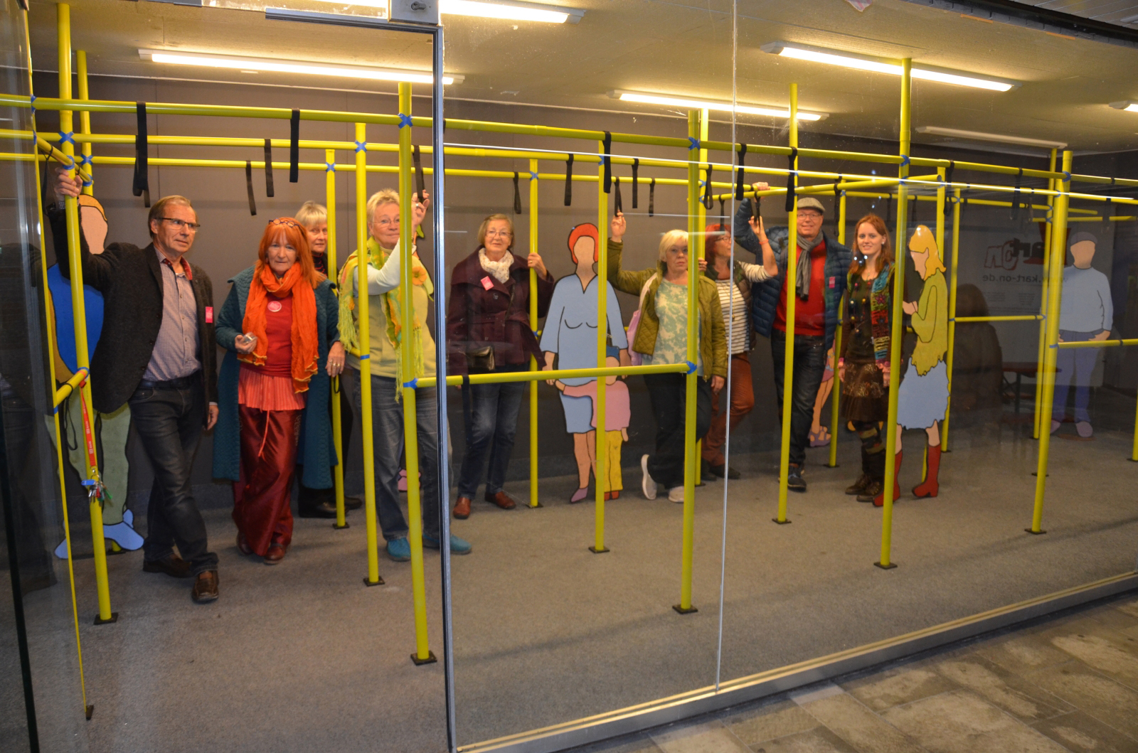 Film vom Aufbau Logo +anklicken+